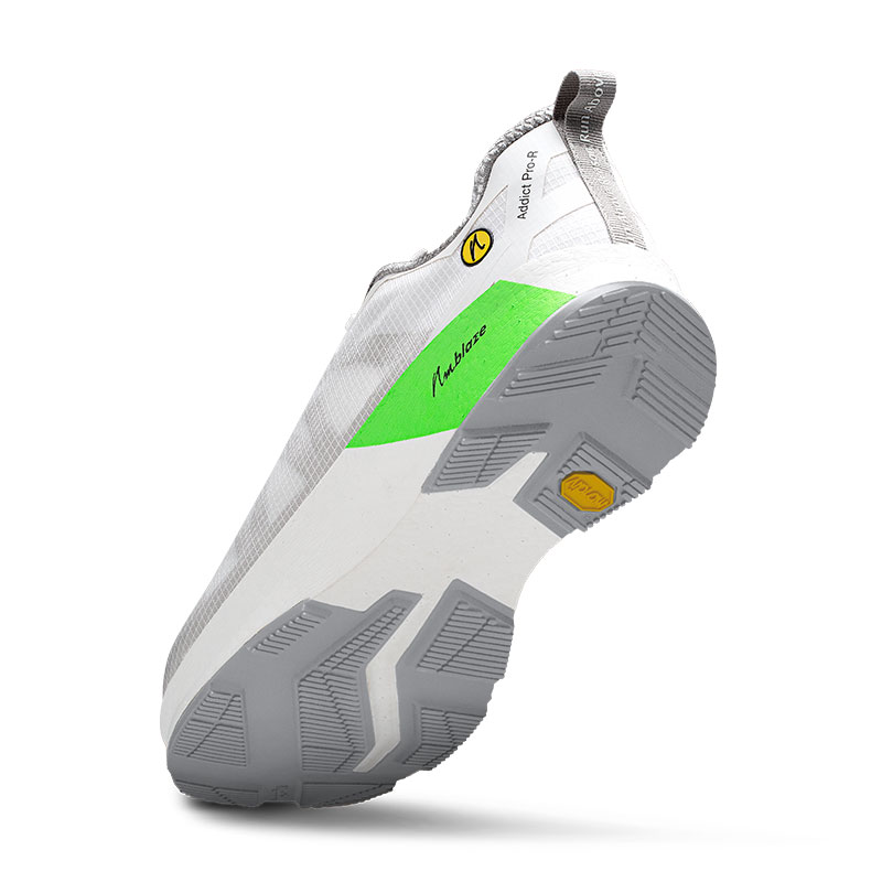 Die Vibram Sohle des Joe Nimble Addict Pro-R Laufschuh in Weiß