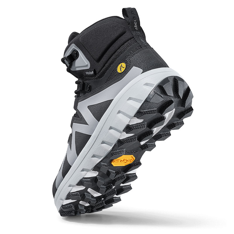 Die Vibram Sohle des Joe Nimble Mountain Addict Wanderschuh in schwarz/weiß