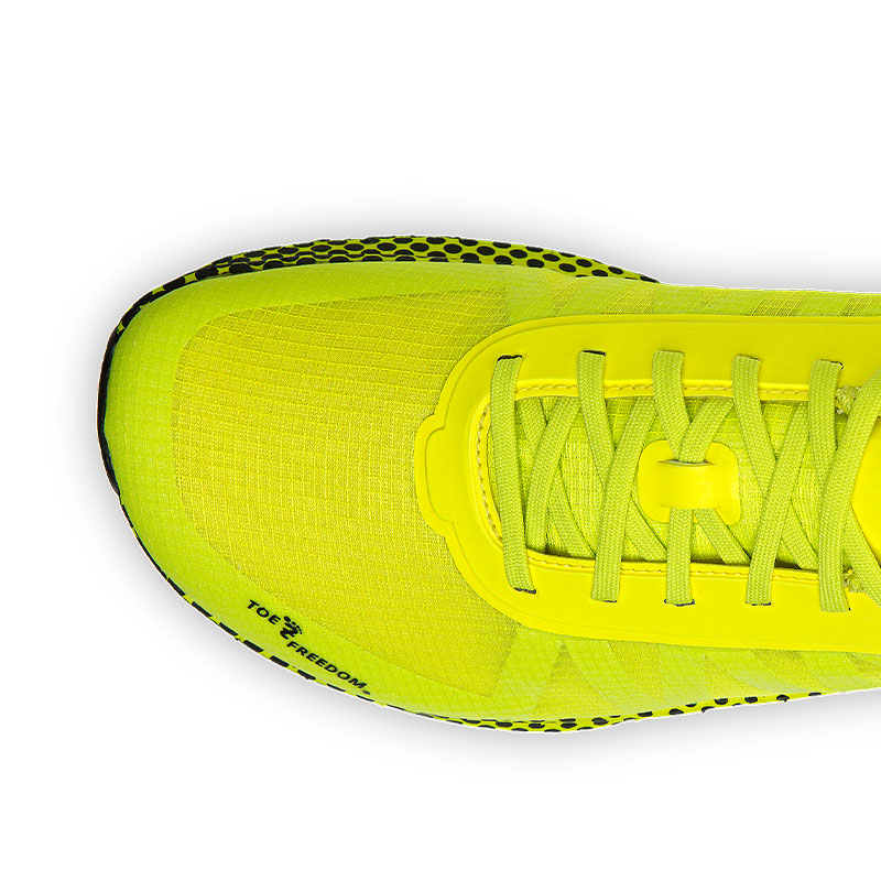 Die Zehenbox mit Toefredom / Zehenfreiheit des Joe Nimble Addict Pro-R Laufschuh in Gelb